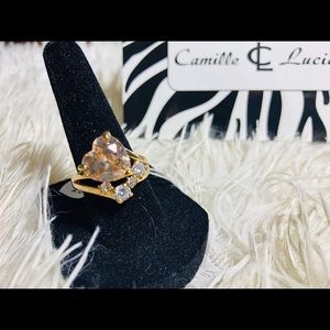 Rhodium gold C&L ring with Swarovski stones